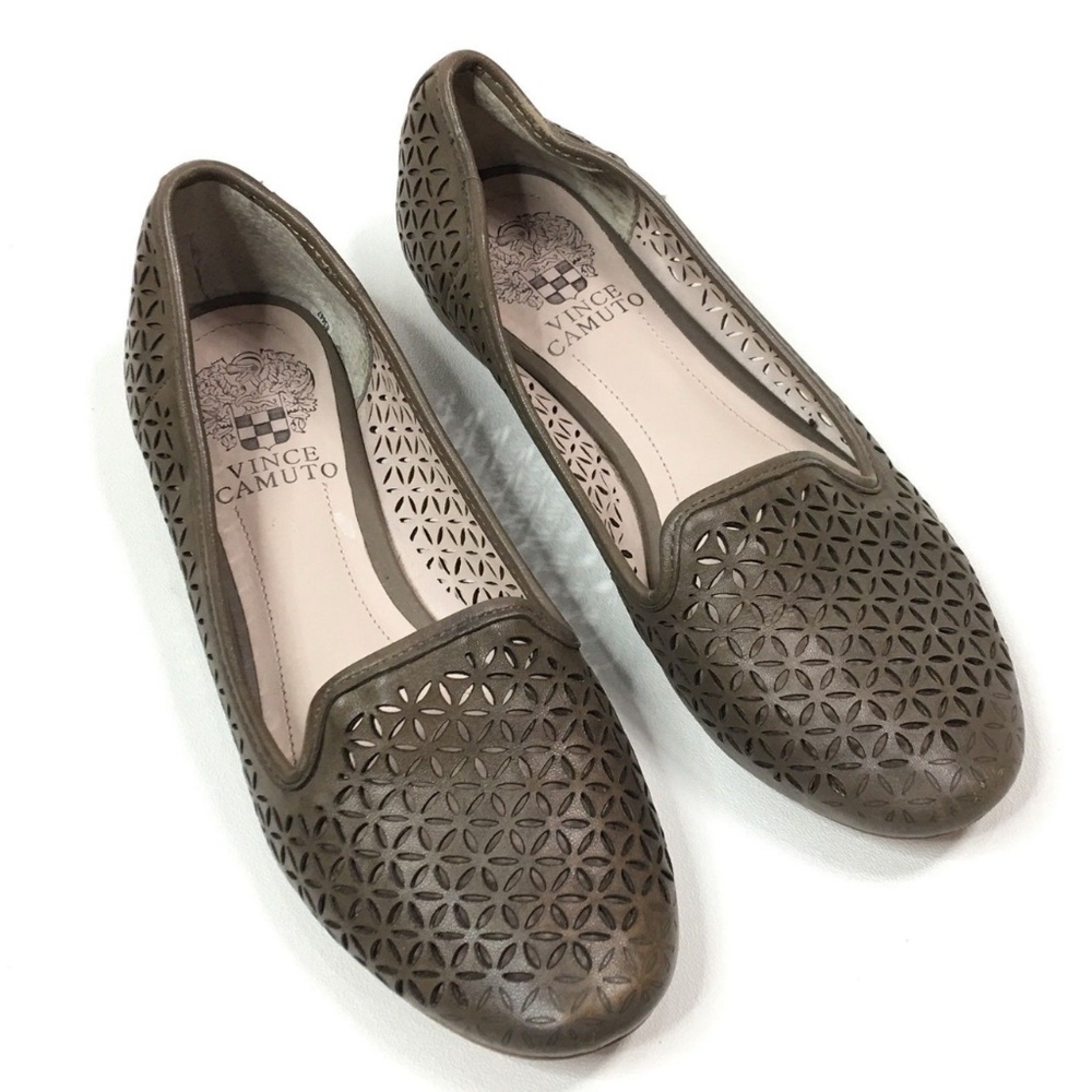 Vince Camuto Lancer Perforated Loafer Flats Size 6 - Picture 2 of 8